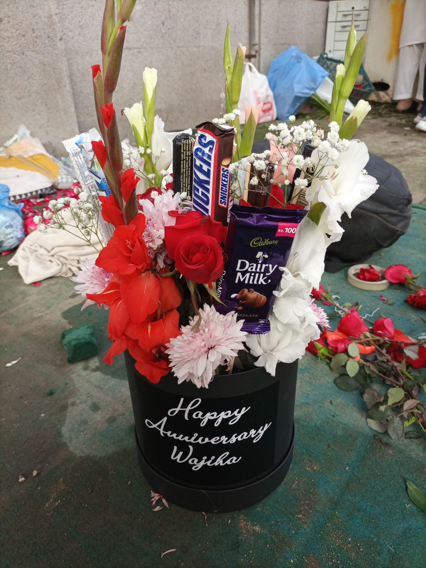 Happy Anniversary Box Gift Pakistan